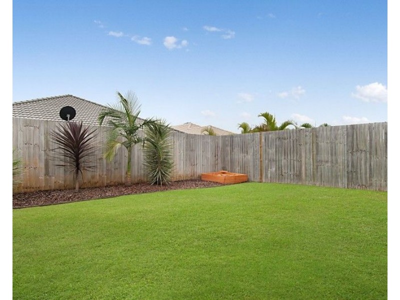 3 Kennedia Court, North Lakes QLD 4509