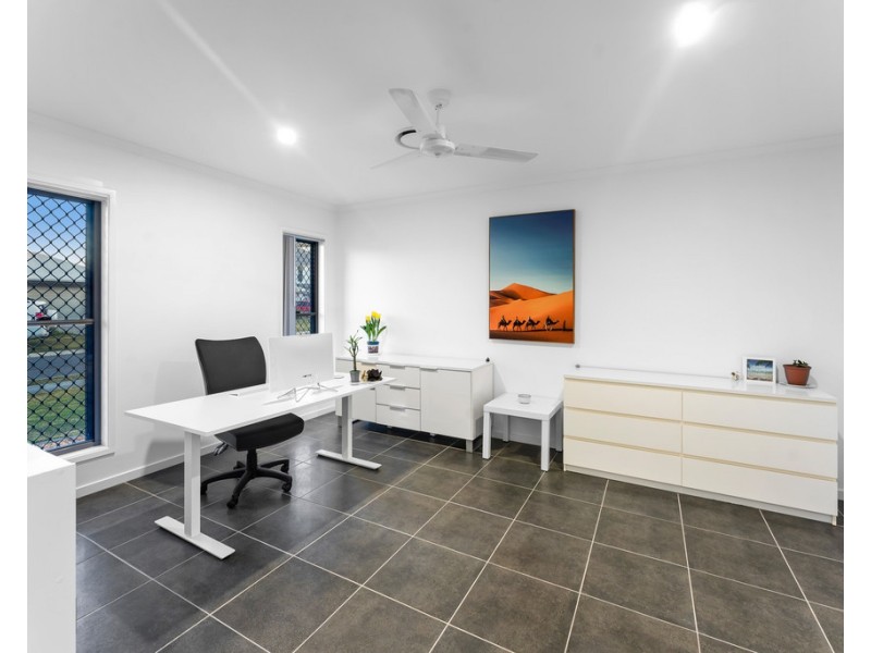 35 Tarong Avenue, North Lakes QLD 4509
