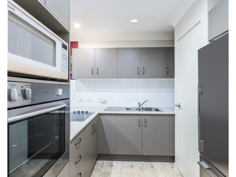 8 Daintree Circuit, North Lakes QLD 4509