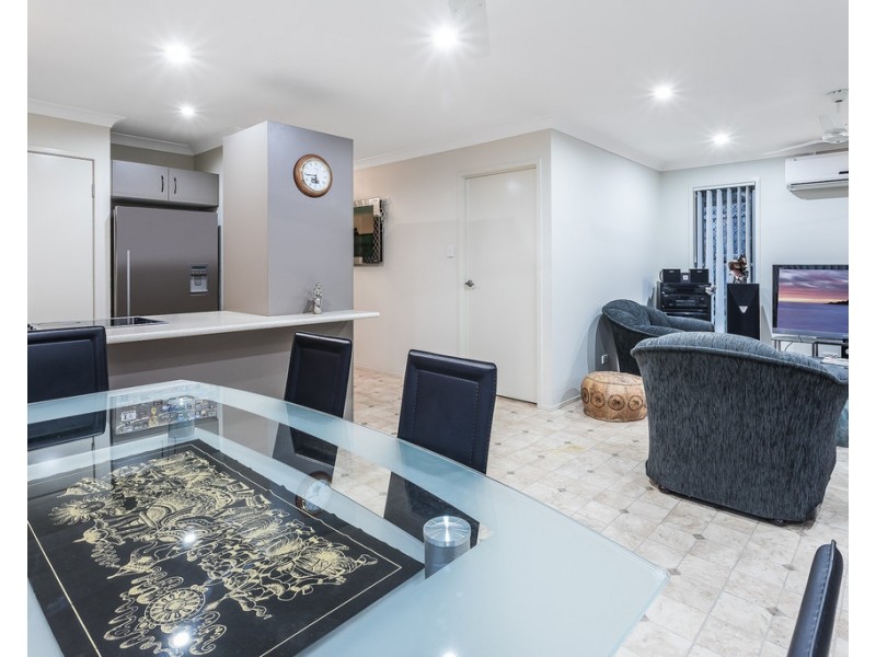 8 Daintree Circuit, North Lakes QLD 4509