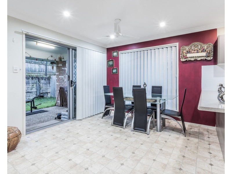 8 Daintree Circuit, North Lakes QLD 4509