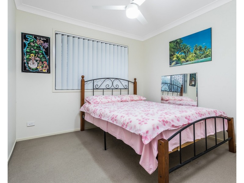 8 Daintree Circuit, North Lakes QLD 4509