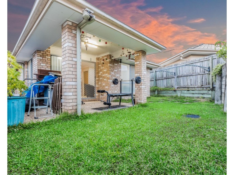 8 Daintree Circuit, North Lakes QLD 4509