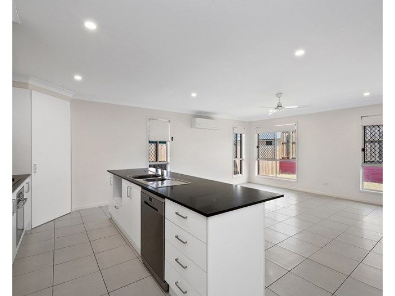 30 Bettson Boulevard, Griffin QLD 4503