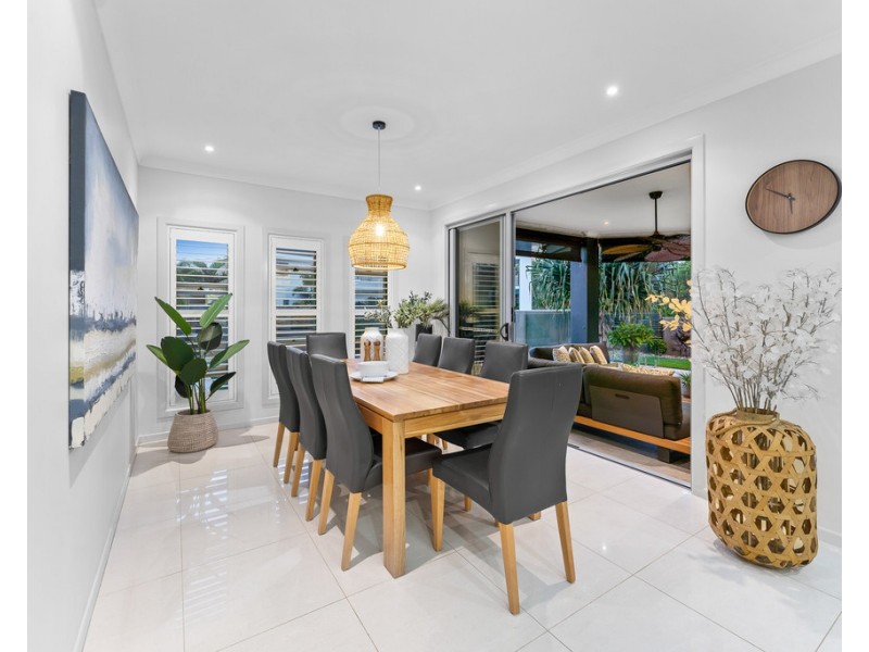 15 Kennedy Court, North Lakes QLD 4509