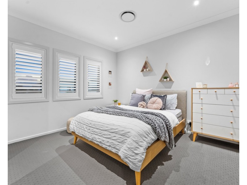 15 Kennedy Court, North Lakes QLD 4509