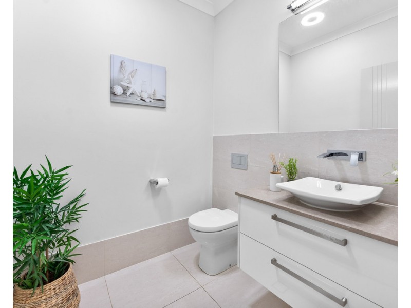15 Kennedy Court, North Lakes QLD 4509