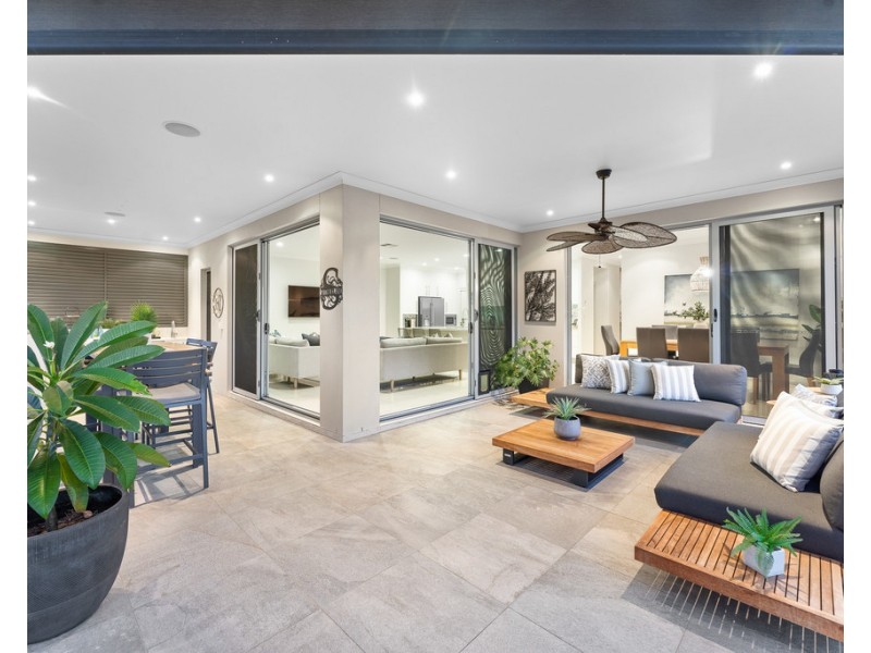 15 Kennedy Court, North Lakes QLD 4509
