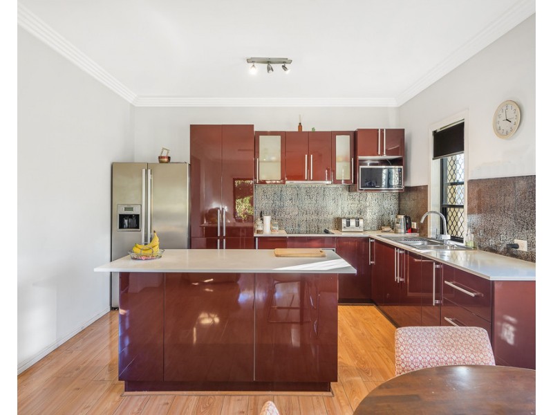 9 Carmody Parade, North Lakes QLD 4509