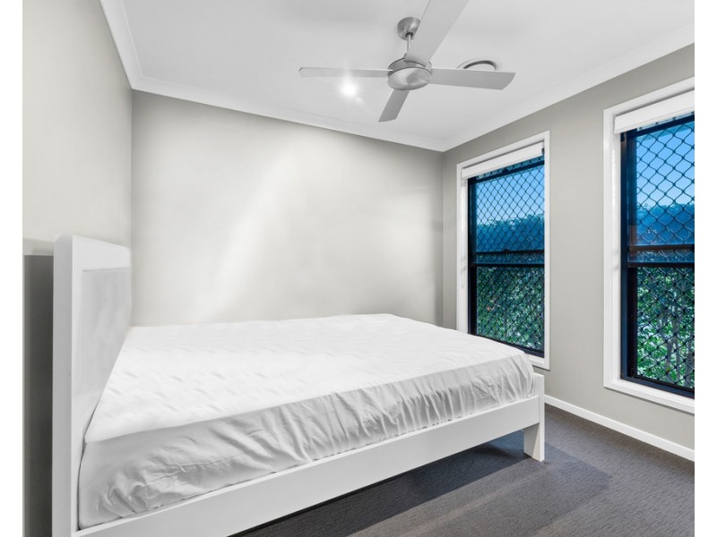 17 Attenborough Circuit, North Lakes QLD 4509