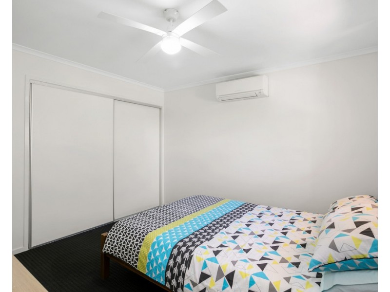 4/6 Station Road, Burpengary QLD 4505