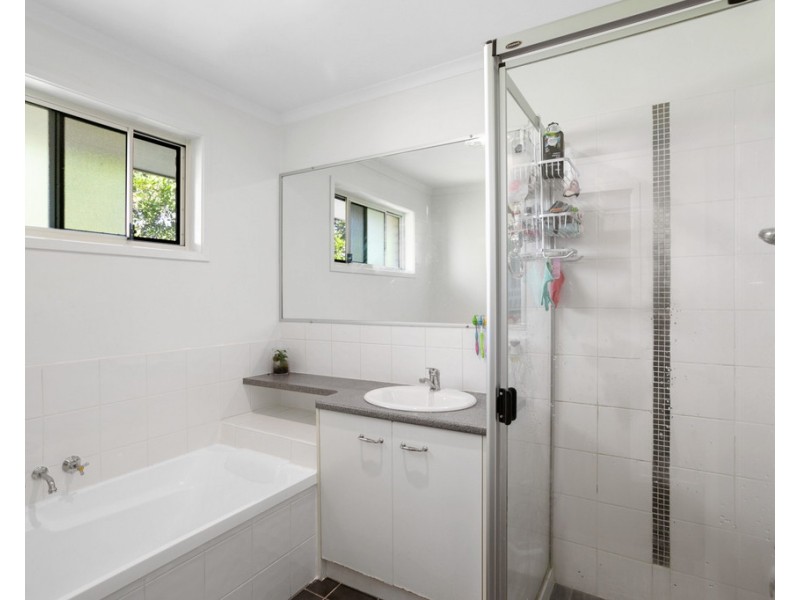 4/6 Station Road, Burpengary QLD 4505