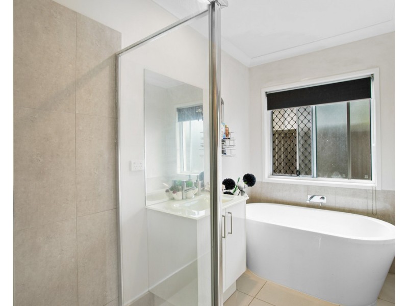 5 Jersey Street, North Lakes QLD 4509
