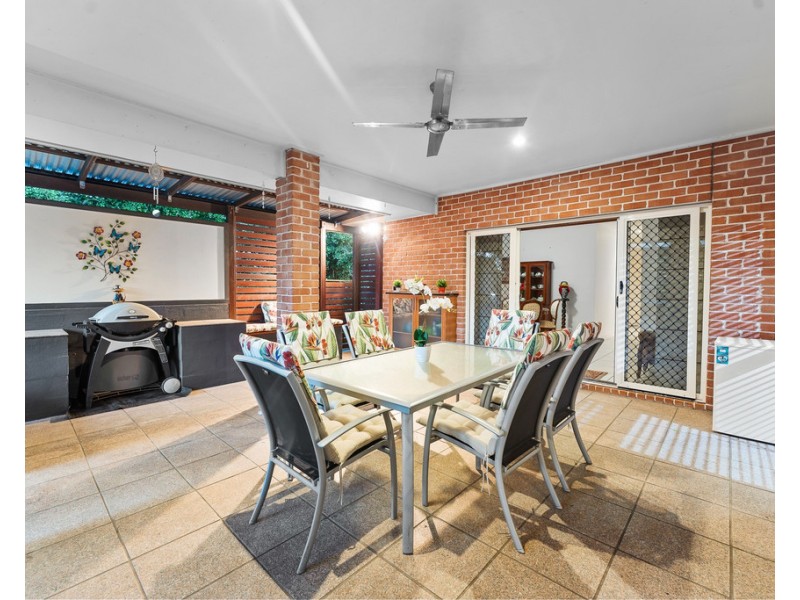 27 Kurrajong Circuit, North Lakes QLD 4509
