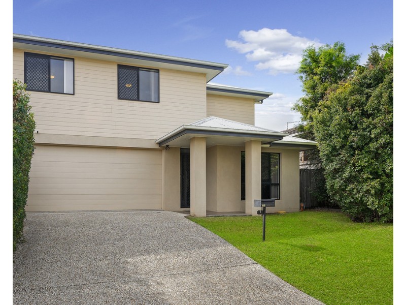 2/7 First Street, North Lakes QLD 4509