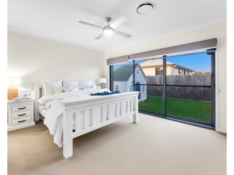 15 Tarlo Street, North Lakes QLD 4509