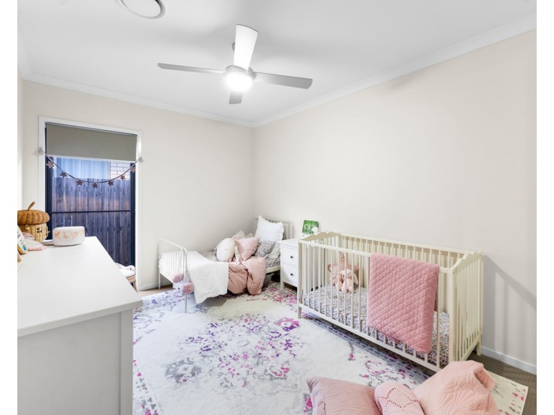 15 Tarlo Street, North Lakes QLD 4509