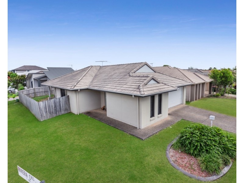 152 Nicklaus Parade, North Lakes QLD 4509