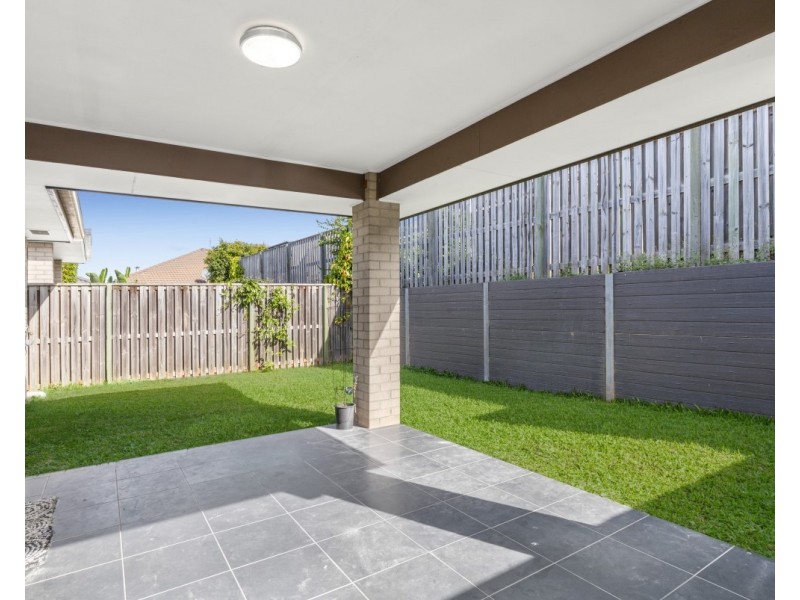 5 Fairy Wren Circuit, Dakabin QLD 4503