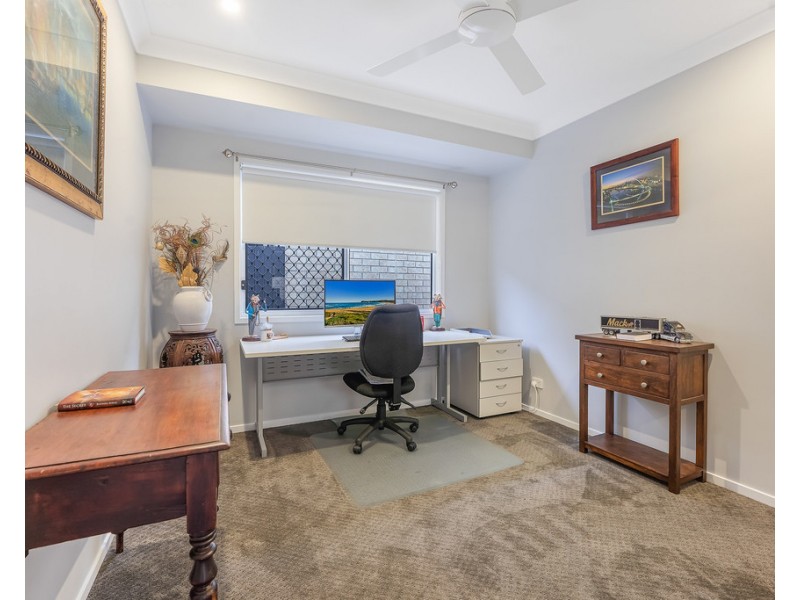 34 Dickson Crescent, North Lakes QLD 4509