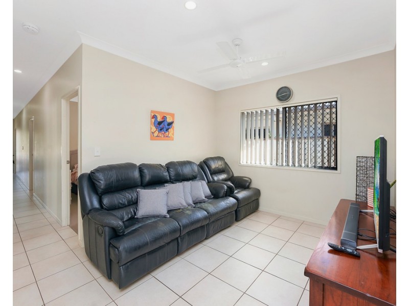 60 Nicklaus Parade, North Lakes QLD 4509