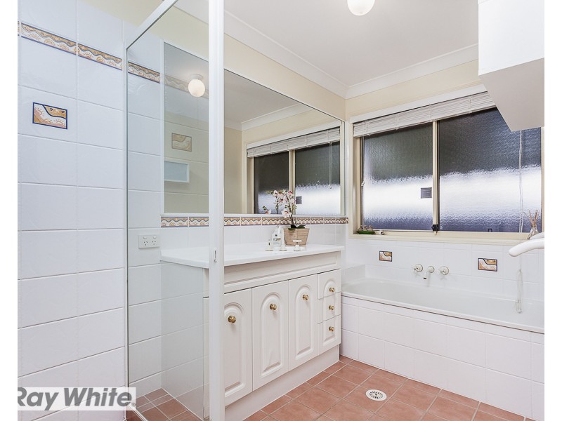 9 McNiven Court, North Lakes QLD 4509