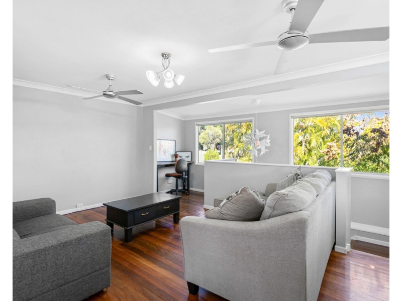 1 Killarney Court, Petrie QLD 4502