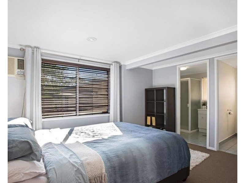 1 Killarney Court, Petrie QLD 4502