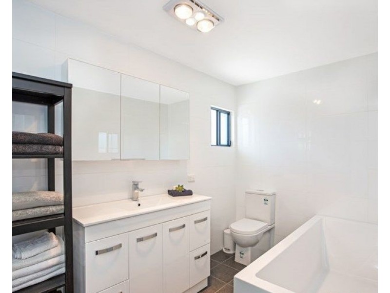 1 Killarney Court, Petrie QLD 4502