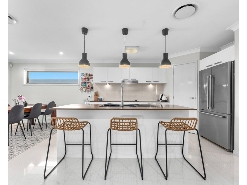 16 Sarabah Street, North Lakes QLD 4509