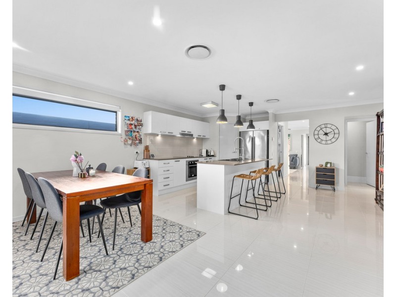 16 Sarabah Street, North Lakes QLD 4509