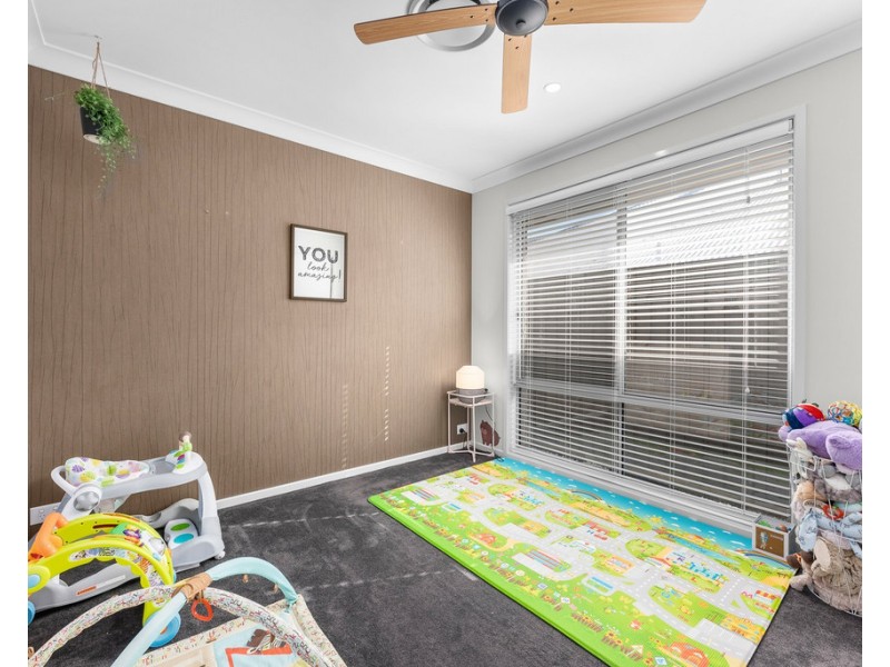 16 Sarabah Street, North Lakes QLD 4509