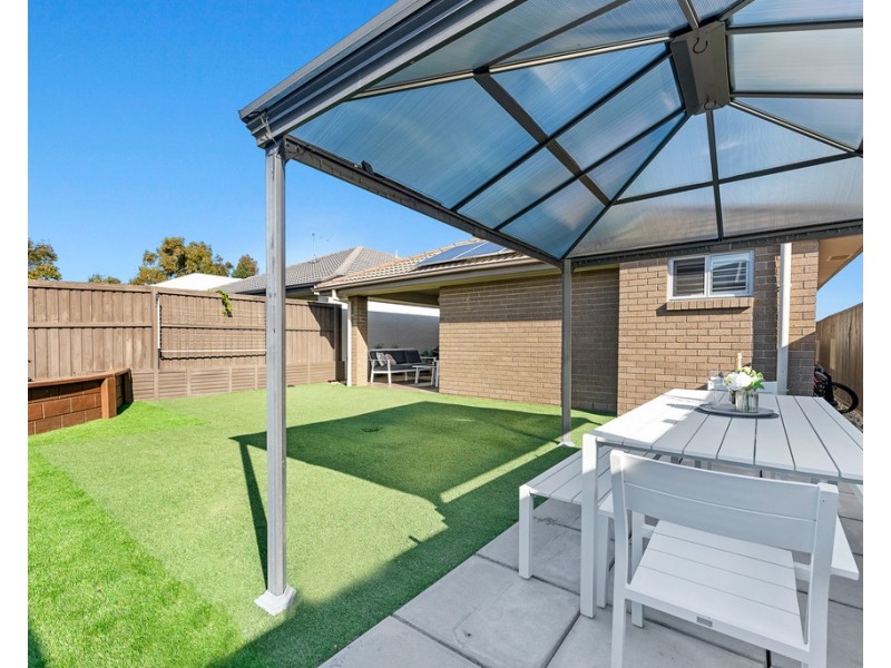 16 Sarabah Street, North Lakes QLD 4509