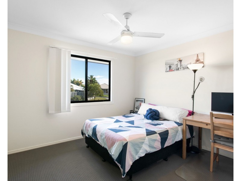 2/8 Emirates Street, North Lakes QLD 4509