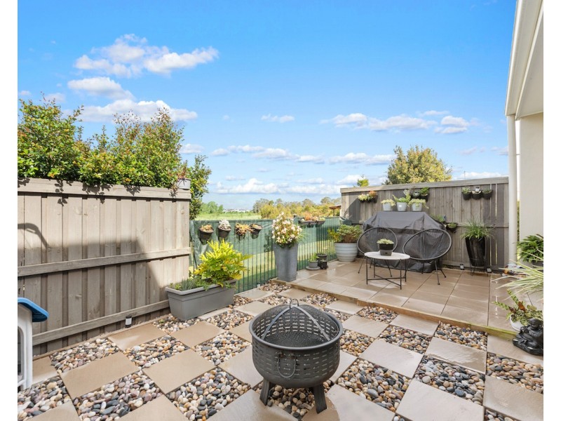 27/44 Fern Parade, Griffin QLD 4503