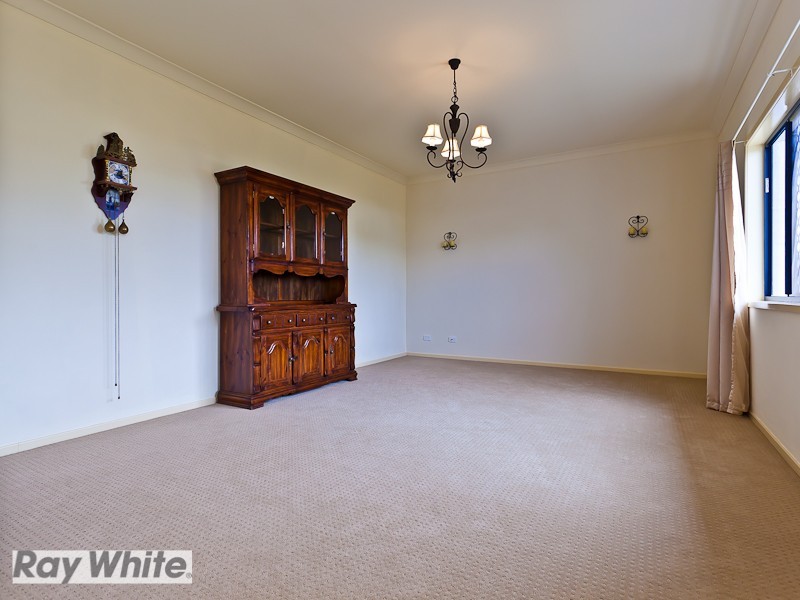 7 Trevino Pde, North Lakes QLD 4509