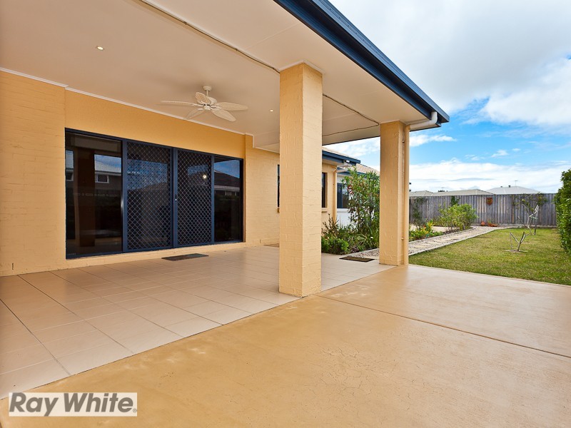 7 Trevino Pde, North Lakes QLD 4509