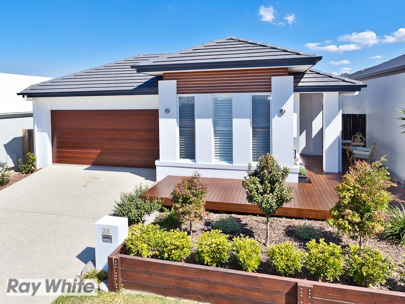 33 Friars Crescent, North Lakes QLD 4509