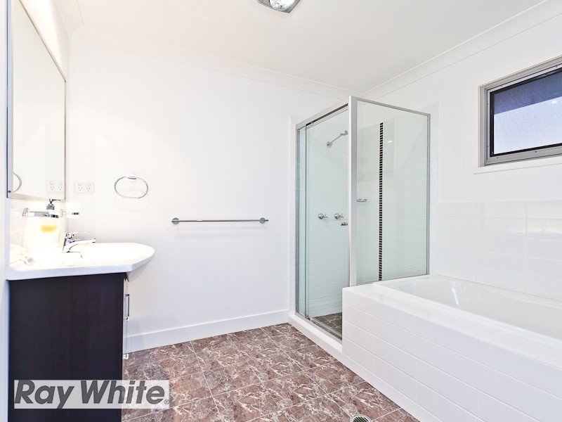 7 Echidna Parade, North Lakes QLD 4509