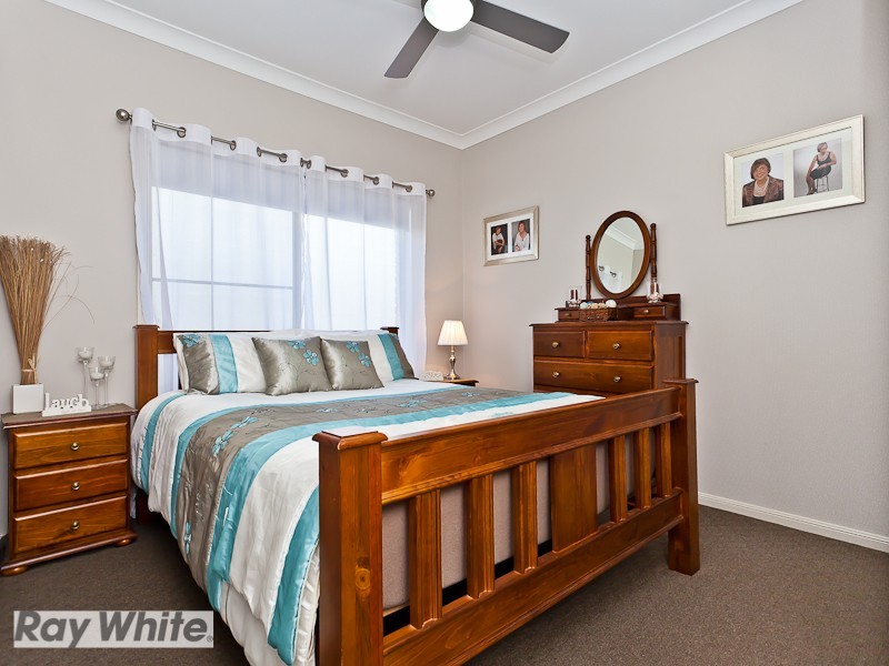 8 Planigale Crescent, North Lakes QLD 4509