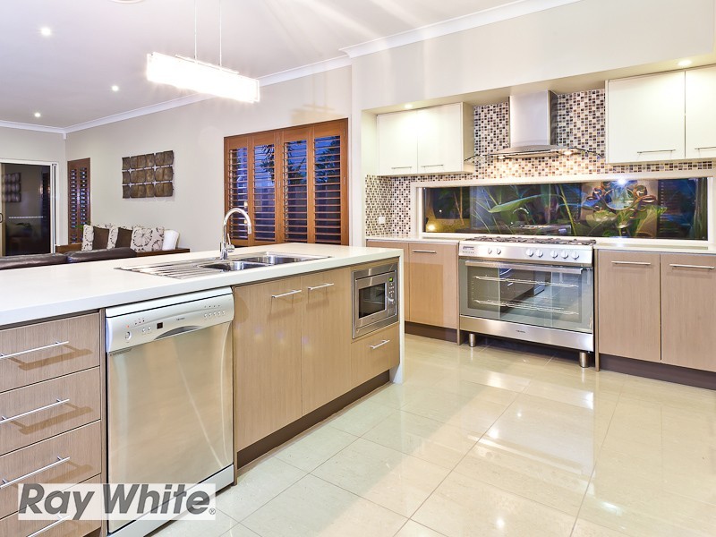 40 Forrestal Circuit, North Lakes QLD 4509