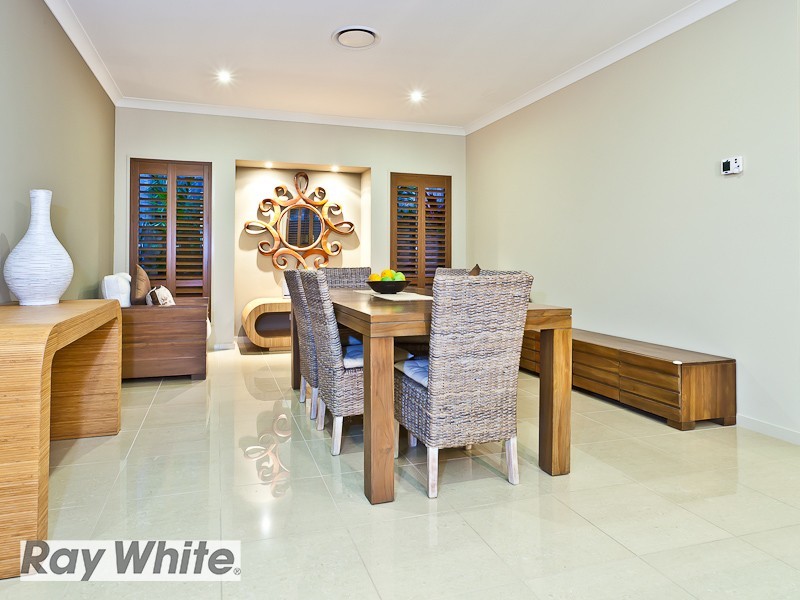 40 Forrestal Circuit, North Lakes QLD 4509