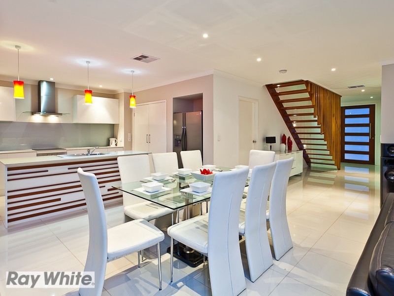 5 Trump Circuit, North Lakes QLD 4509