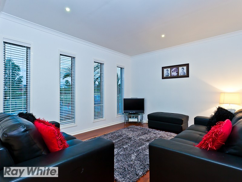 5 Trump Circuit, North Lakes QLD 4509