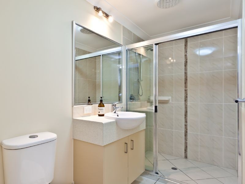 24 Nicklaus Parade, North Lakes QLD 4509