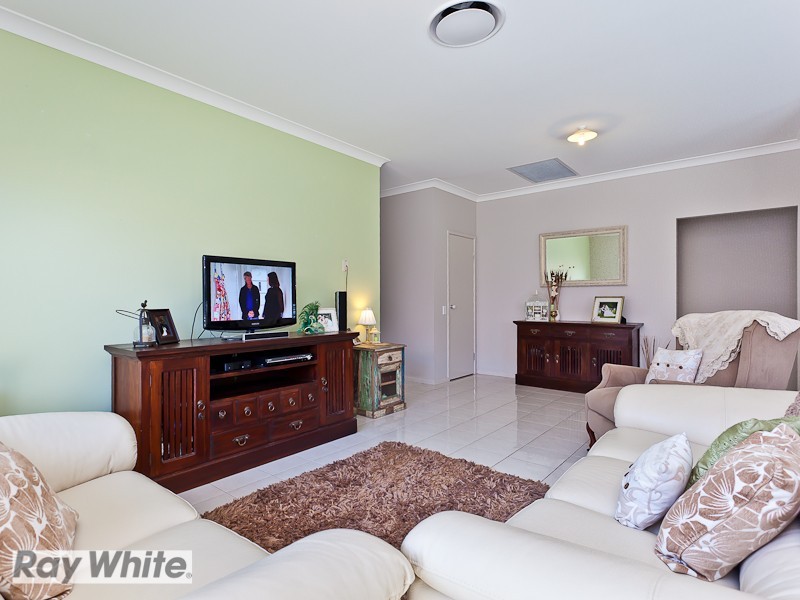 39 Wallaroo Circuit, North Lakes QLD 4509