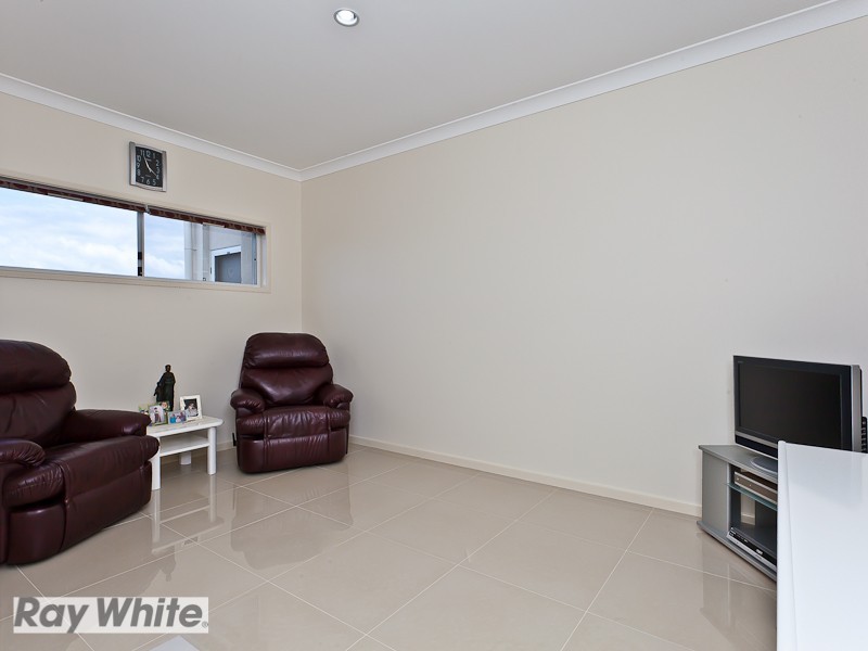 14 Troon Street, North Lakes QLD 4509