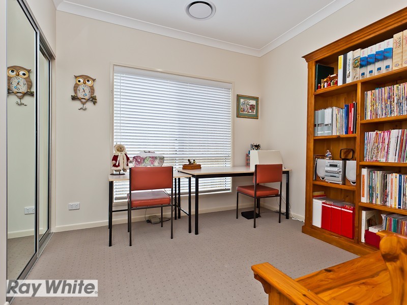 14 Troon Street, North Lakes QLD 4509