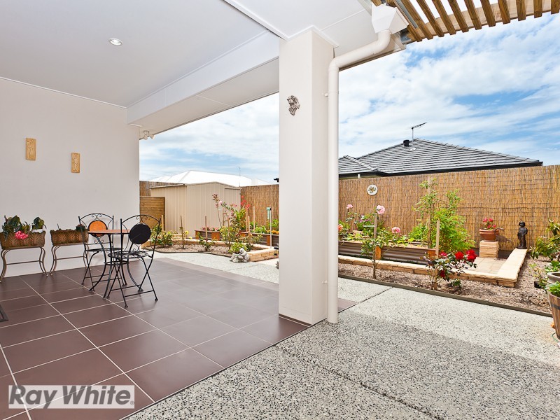 14 Troon Street, North Lakes QLD 4509