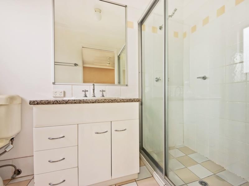 8 Amethyst Court, Griffin QLD 4503